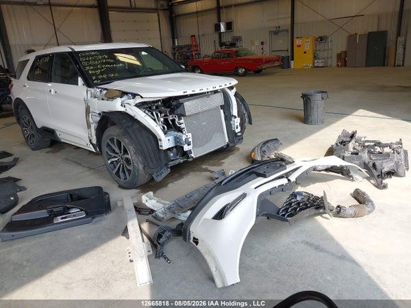 2022 Ford Explorer