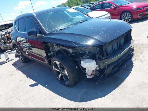 2020 Volvo Xc40