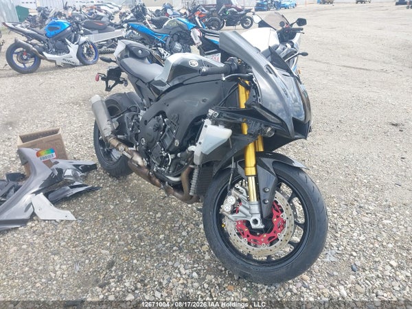 2024 Yamaha Yzfr1m