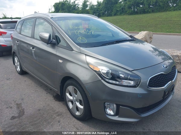 2015 Kia Rondo