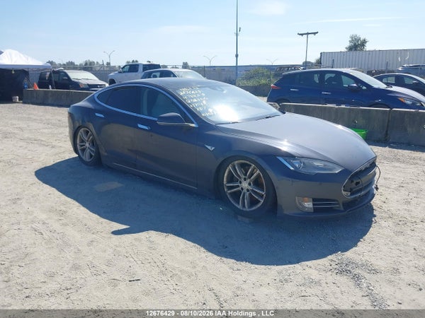 2015 Tesla Model S
