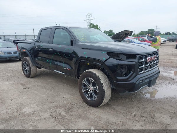 2025 GMC Canyon