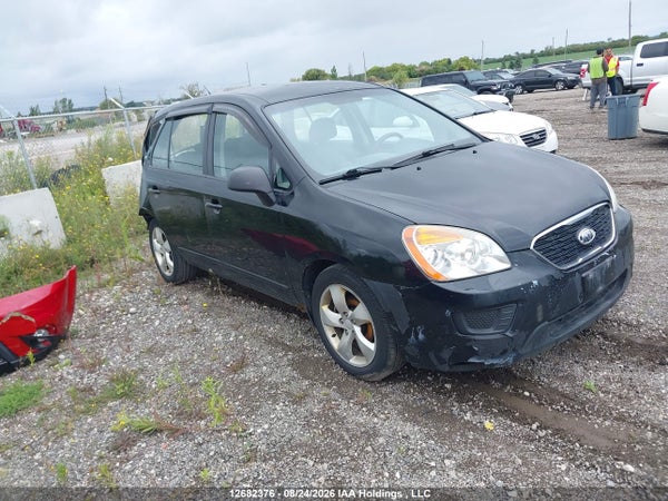 2011 Kia Rondo