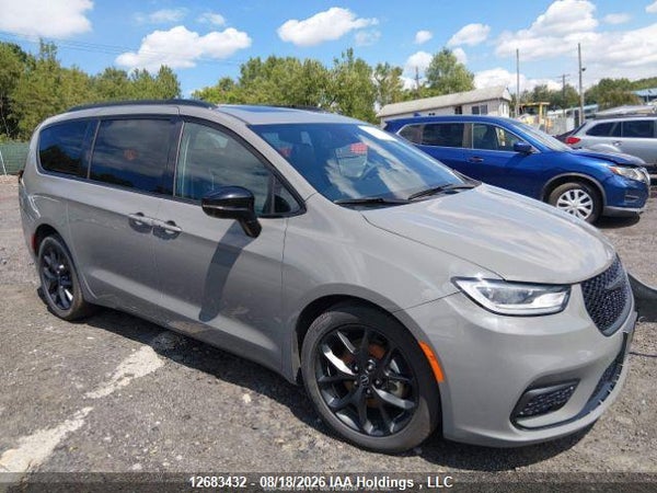 2025 Chrysler Pacifica