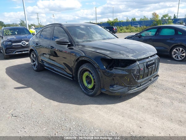 2022 Audi E-Tron S