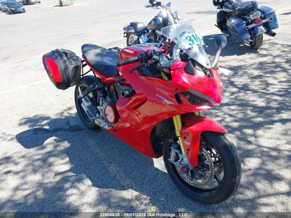 2022 Ducati Supersport
