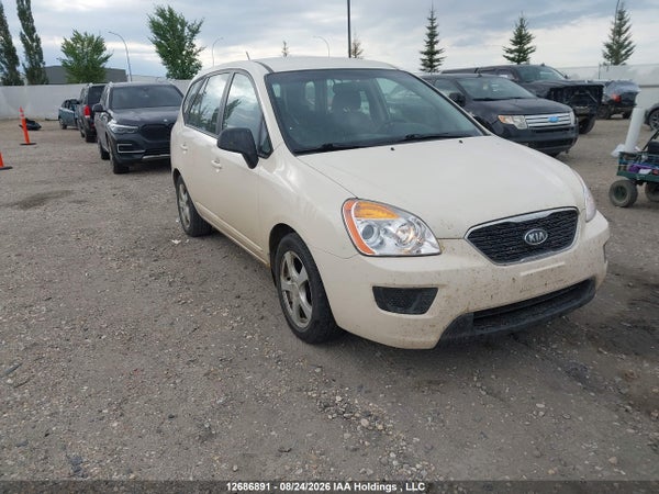 2011 Kia Rondo