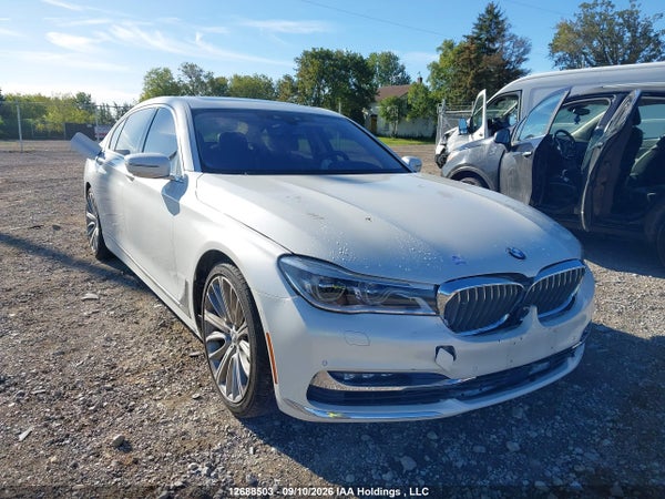 2017 BMW 750