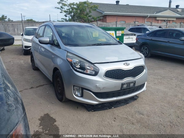2014 Kia Rondo