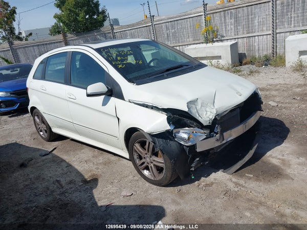 2011 Mercedes-Benz B200