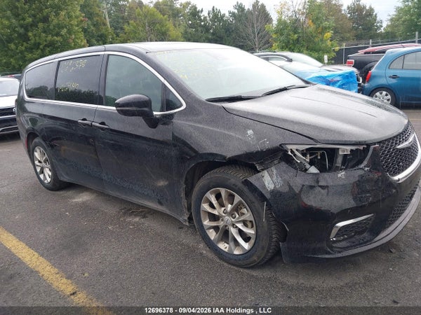 2026 Chrysler Pacifica