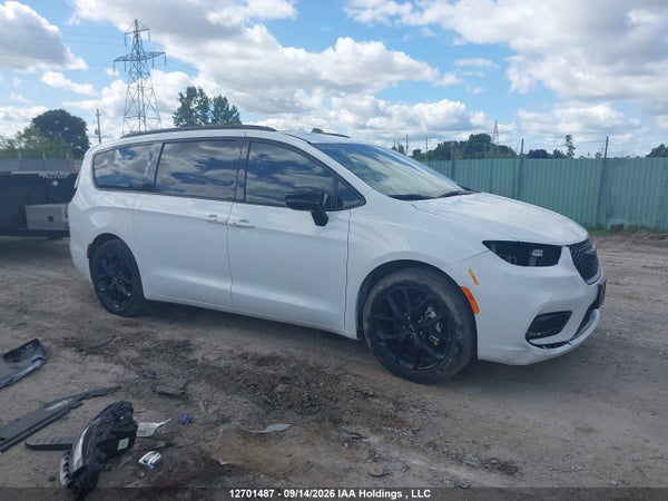 2024 Chrysler Pacifica