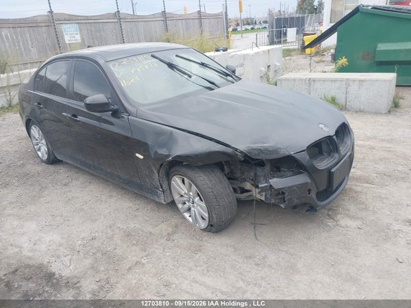 2011 BMW 323