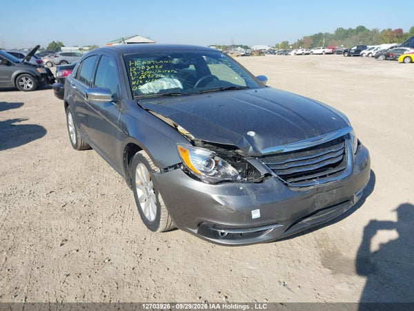 2013 Chrysler 200