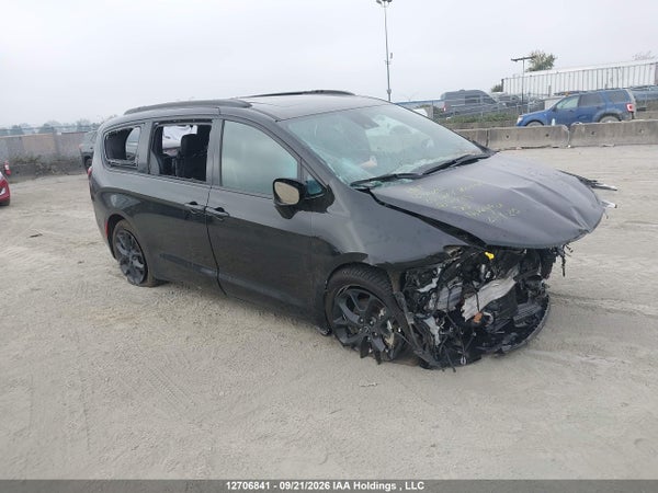 2025 Chrysler Pacifica