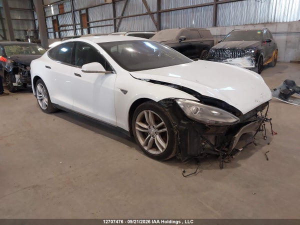 2015 Tesla Model S