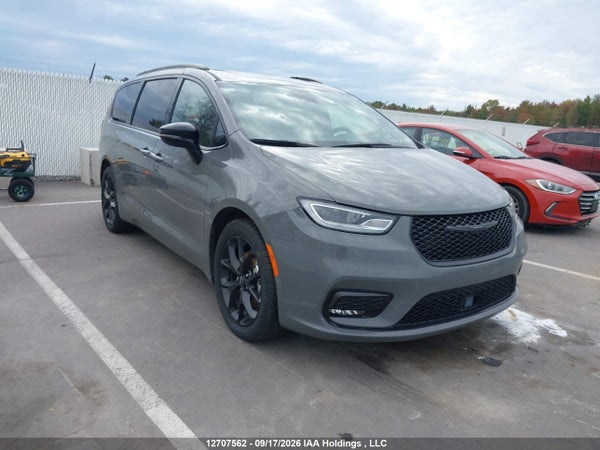 2025 Chrysler Pacifica
