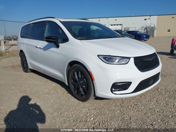 2026 Chrysler Pacifica