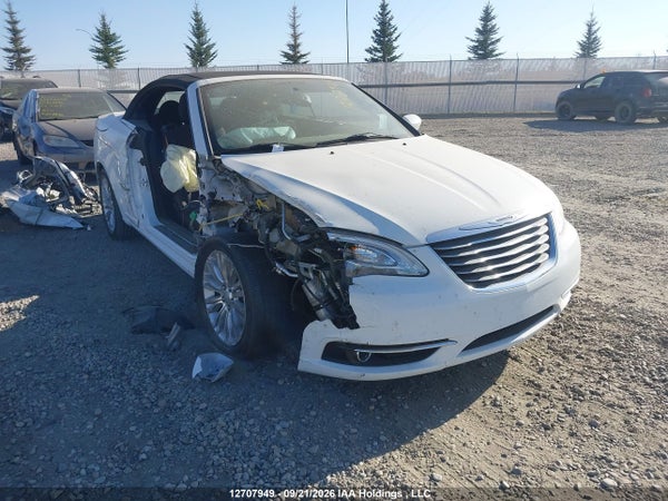 2013 Chrysler 200