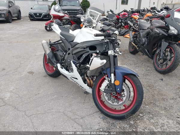 2025 Suzuki Gsx-R600