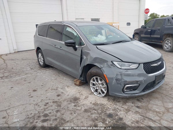2025 Chrysler Pacifica