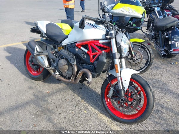2015 Ducati Monster