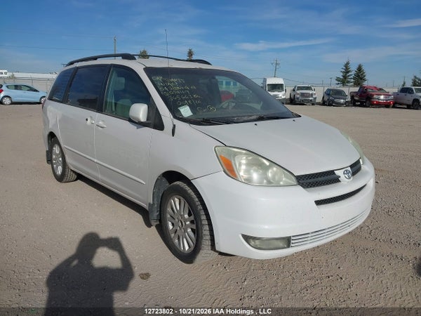 2004 Toyota Sienna