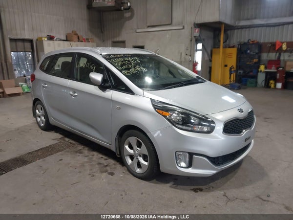 2014 Kia Rondo