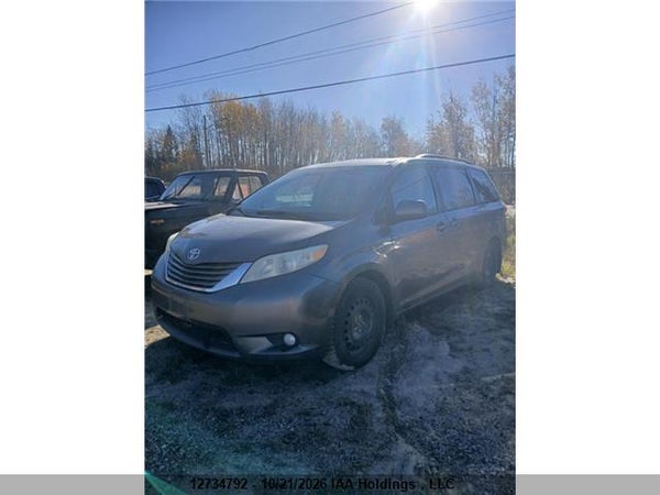 2012 Toyota Sienna