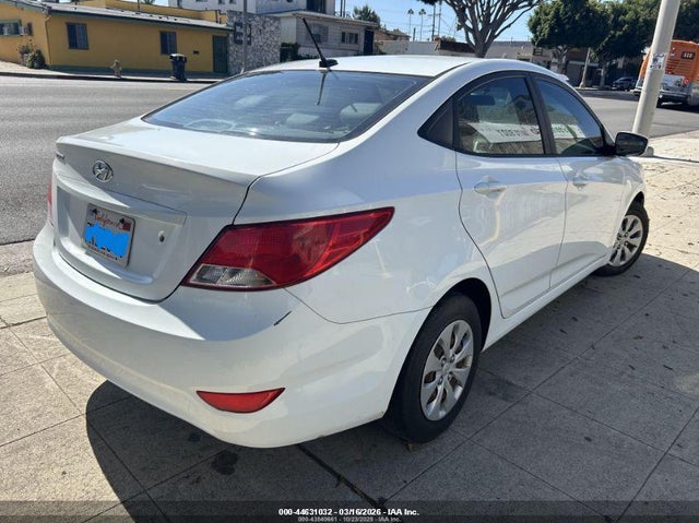 HYUNDAI ACCENT GLS - 4