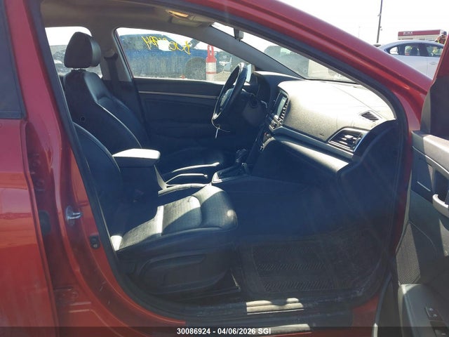 HYUNDAI ELANTRA SE/VALUE/LIMITED - 5