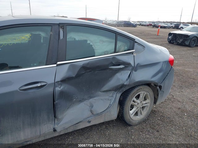 CHEVROLET CRUZE LT - 6