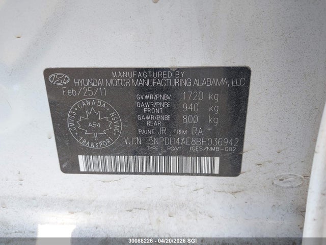 HYUNDAI ELANTRA GLS/LIMITED - 9