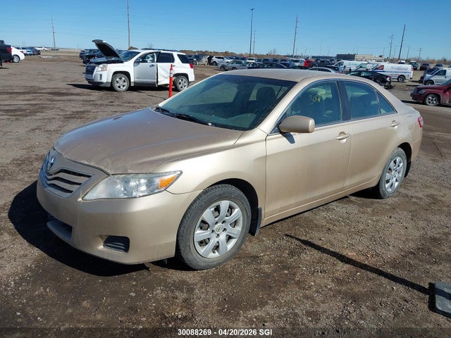 TOYOTA CAMRY - 2