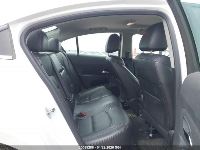 CHEVROLET CRUZE LT - 8