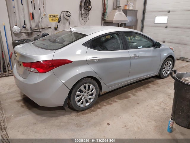 HYUNDAI ELANTRA GLS/LIMITED - 4