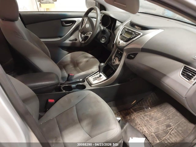 HYUNDAI ELANTRA GLS/LIMITED - 5