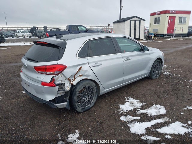 HYUNDAI ELANTRA GT SPORT - 4