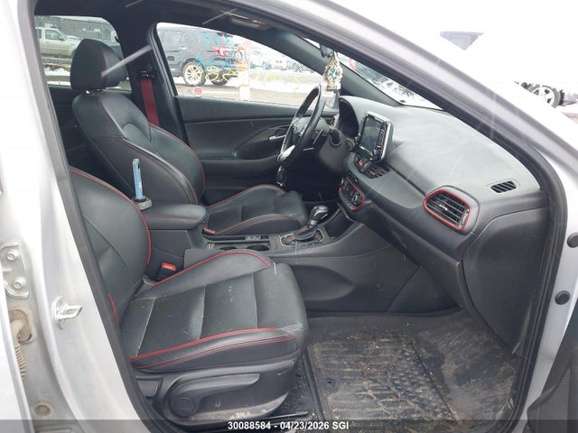 HYUNDAI ELANTRA GT SPORT - 5