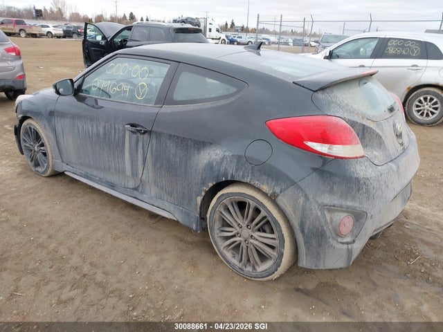 HYUNDAI VELOSTER TURBO - 3