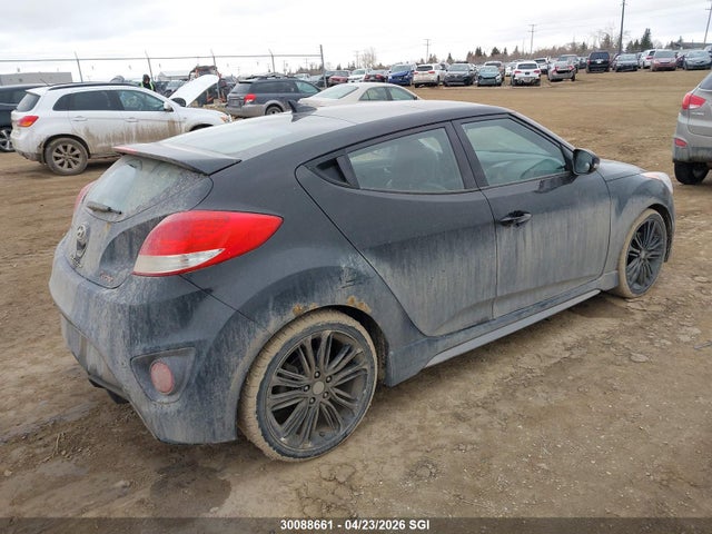 HYUNDAI VELOSTER TURBO - 4