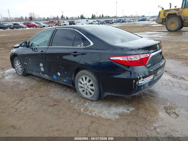 TOYOTA CAMRY - 3