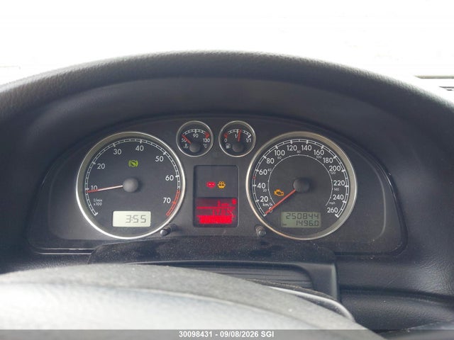 2002 Volkswagen PASSAT GLS 照片 7