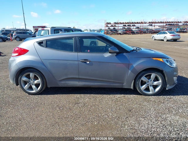 2013 Hyundai VELOSTER 照片 14