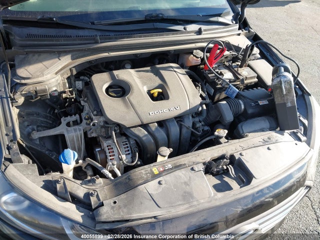 HYUNDAI ELANTRA - 10