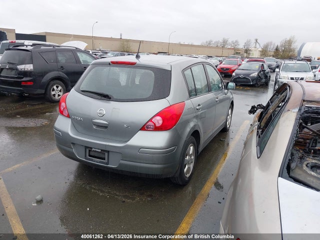 NISSAN VERSA - 4