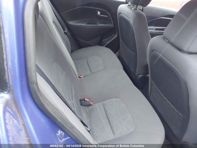 KIA RIO LX - 8