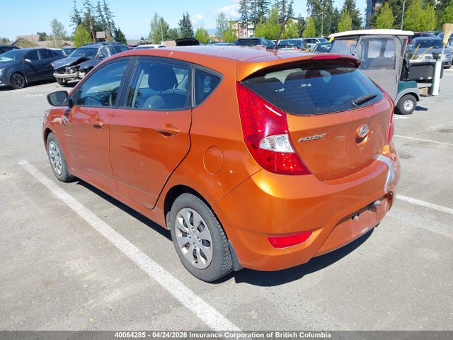 HYUNDAI ACCENT SE - 3