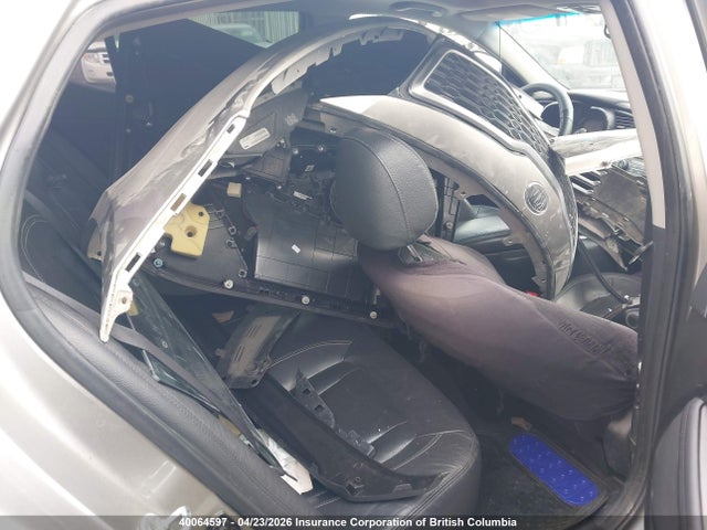 KIA OPTIMA HYBRID - 8