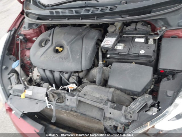 HYUNDAI ELANTRA - 10